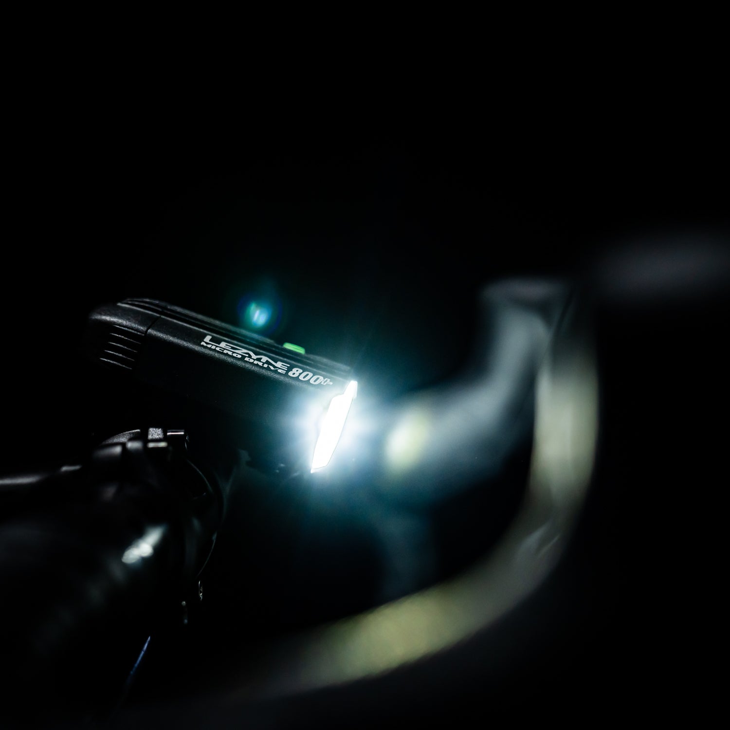 Micro Drive 800+ front bike light