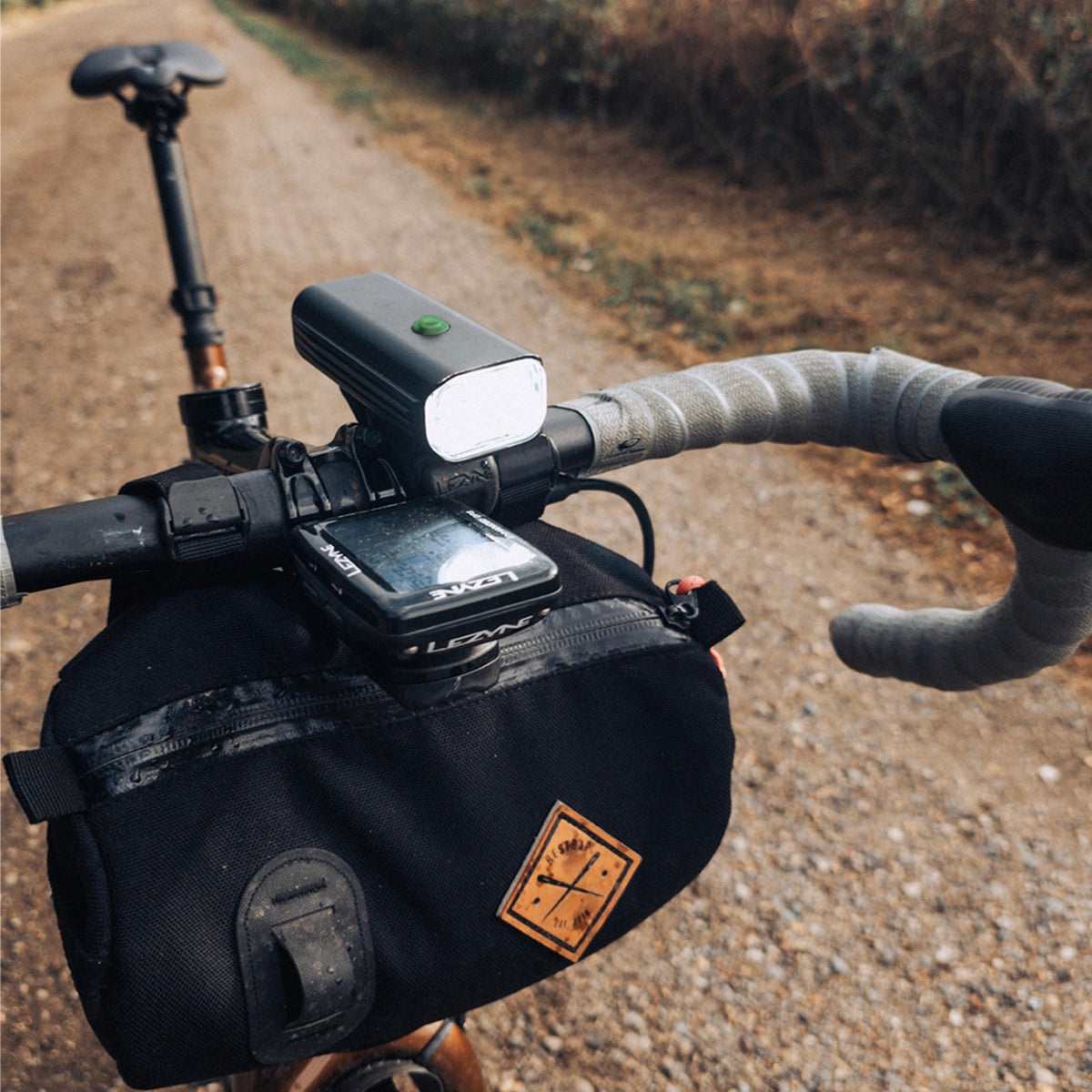 MACRO DRIVE 1400+ FRONT