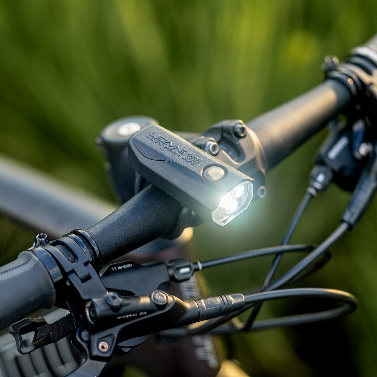 LEZYNE KTV DRIVE PRO 300+ | LED FRONT BIKE LIGHT