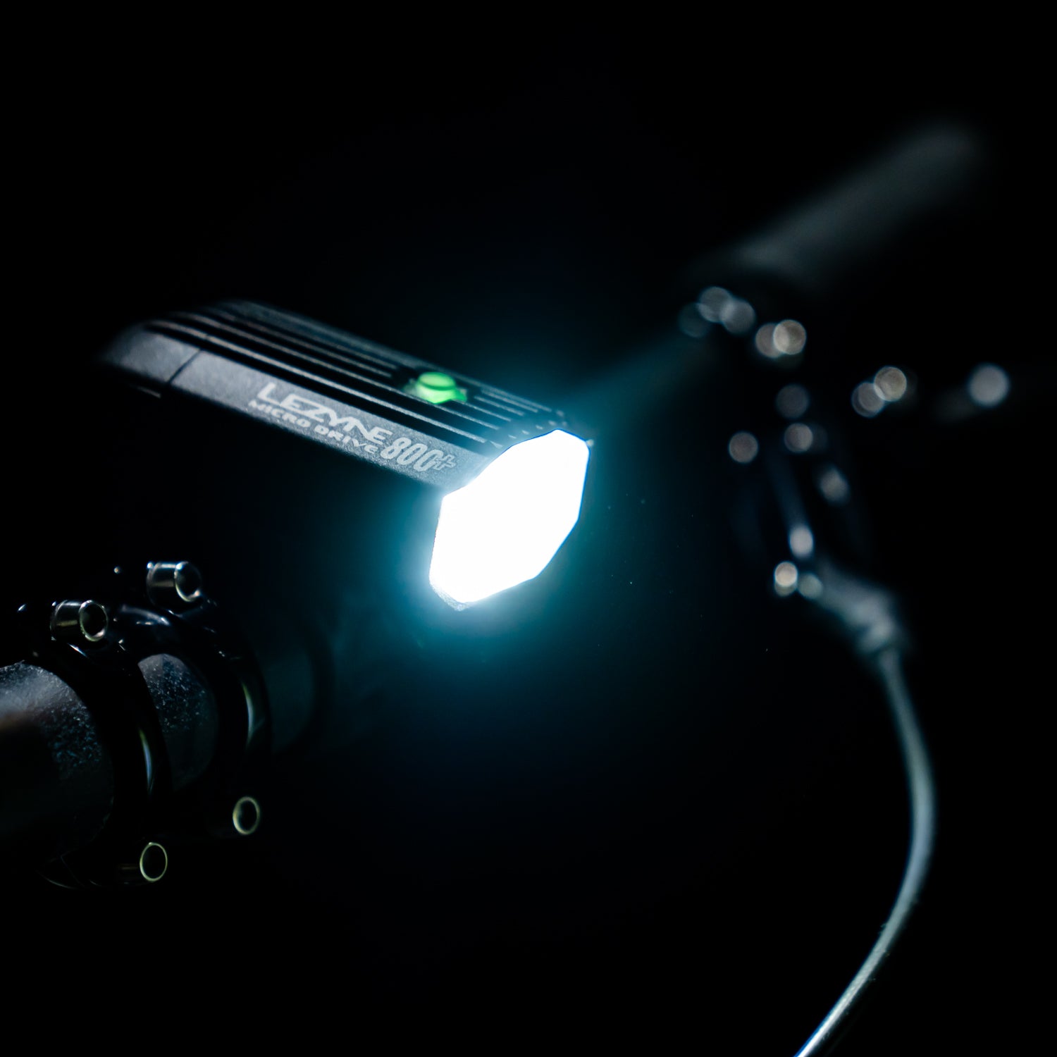 Micro Drive 800+ front bike light