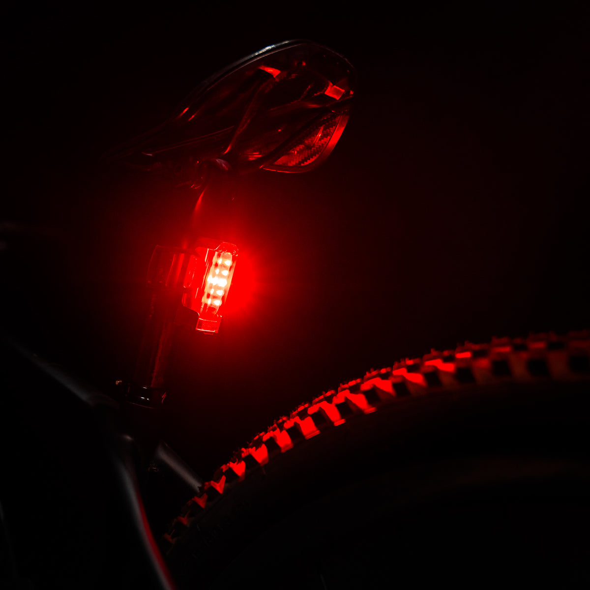 LEZYNE STRIP DRIVE 300+ REAR | LED REAR BIKE LIGHT