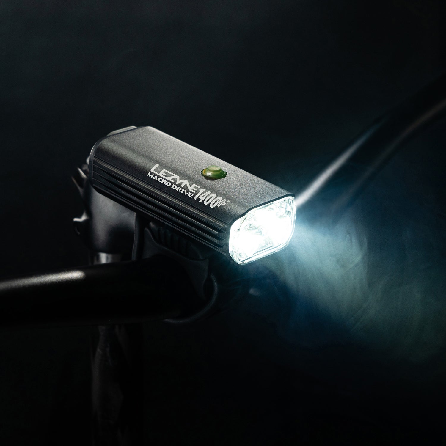 LEZYNE MACRO DRIVE 1400+ | LED FRONT BIKE LIGHT