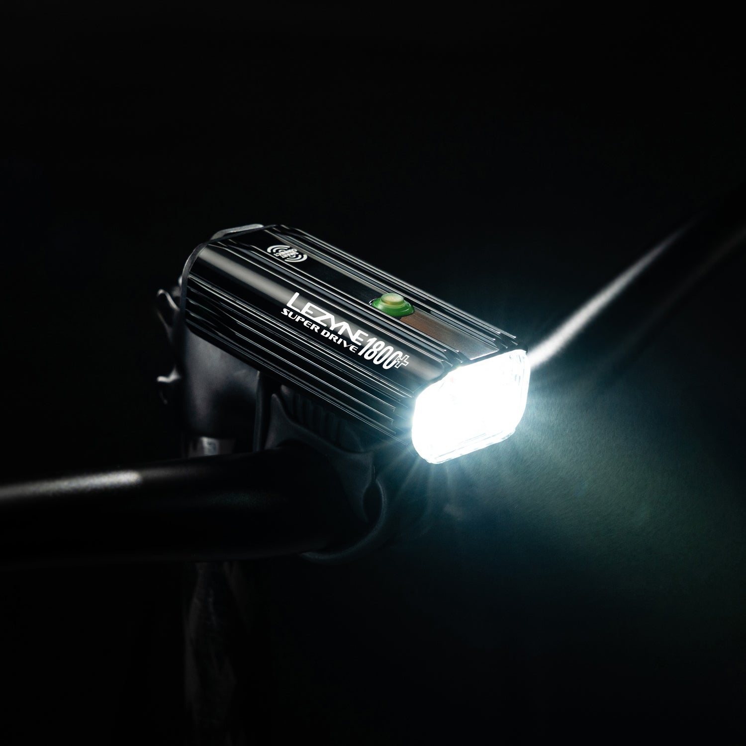 LEZYNE SUPER DRIVE 1800+ SMART | LED FRONT BIKE LIGHT