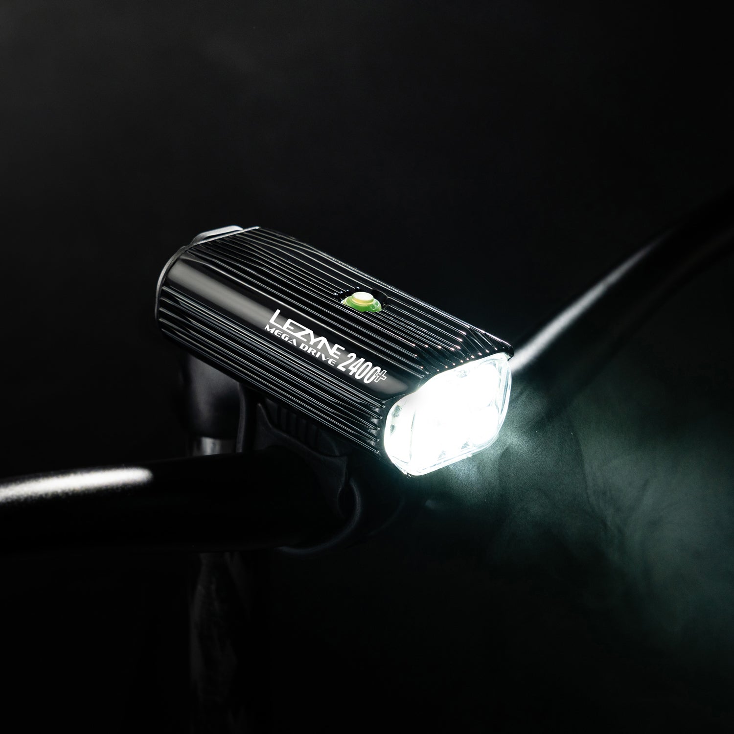 LEZYNE MEGA DRIVE 2400+ | LED FRONT BIKE LIGHT
