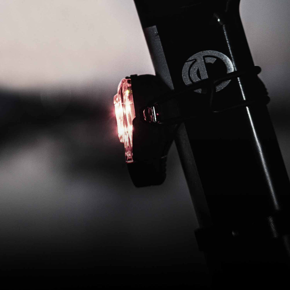 lezyne alert rear light