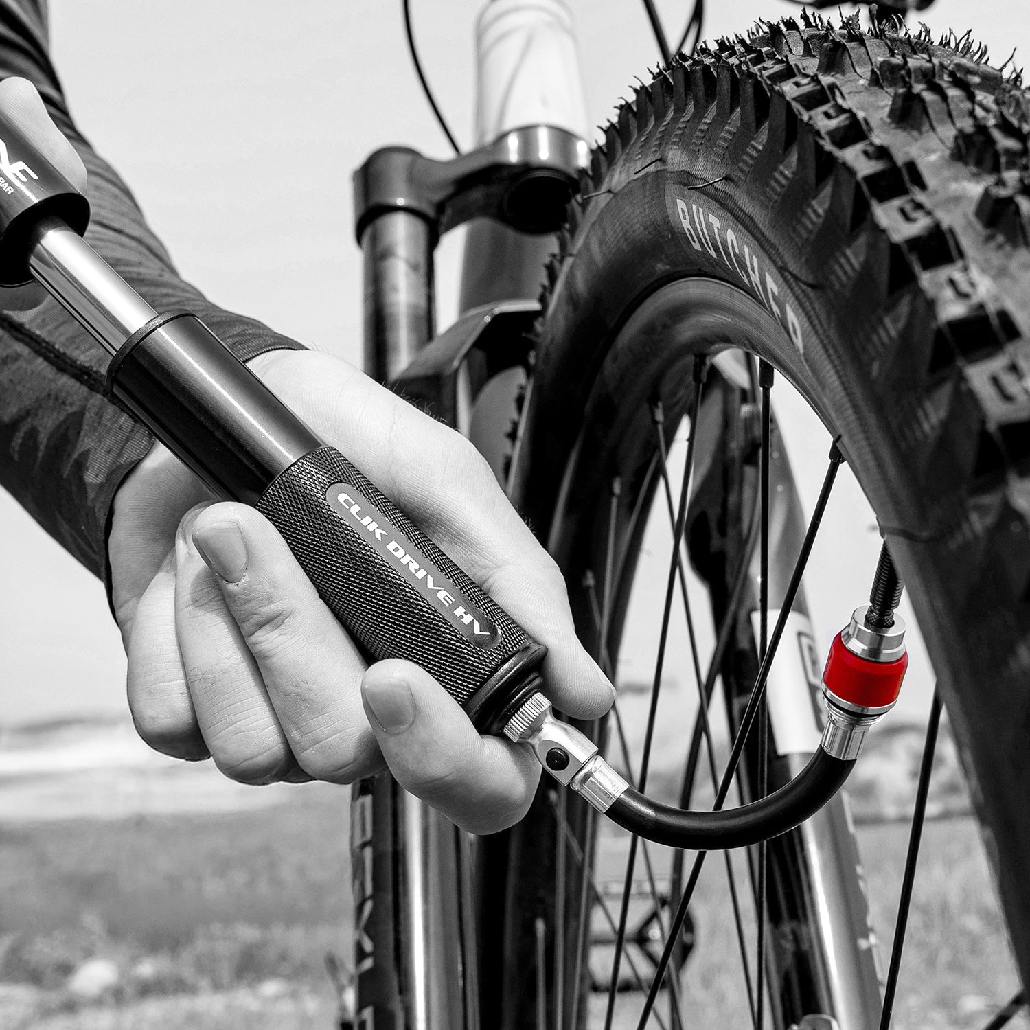 LEZYNE ABS FLEX HOSE WITH CLIK™ CHUCK