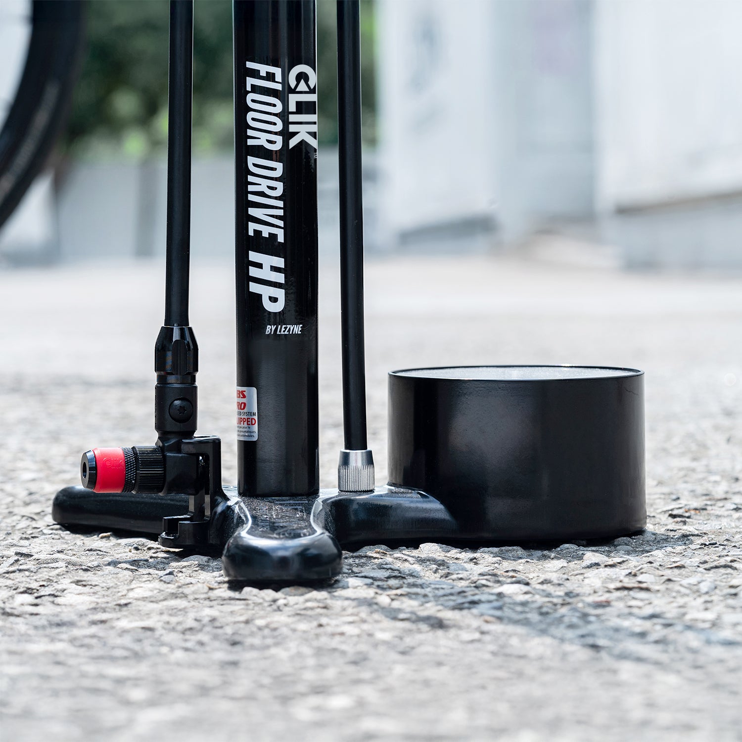 LEZYNE ミニフロアポンプ TRAVEL FLOOR DRIVE LEZYNE コンパクトで軽量、 便利に使えるCNC TRAVEL FLOOR DRIVEに
