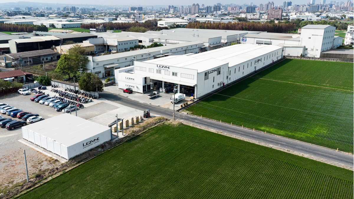lezyne_factory.png__PID:3cff085a-f357-4137-a27b-e9cd9493f6f7
