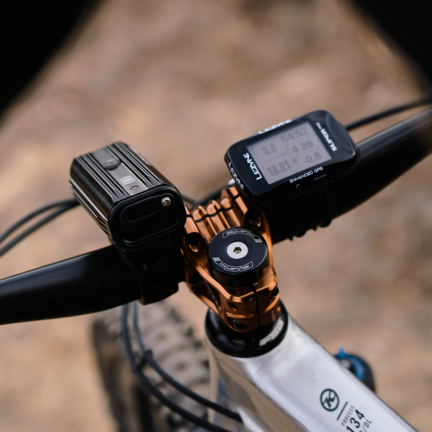 Lezyne Super Pro GPS attached to handlebars with GPS O-Ring Mount Kit