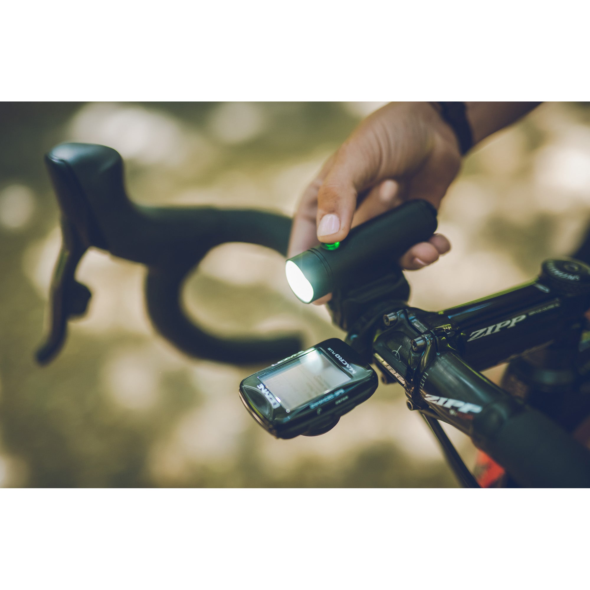 LEZYNE CLASSIC DRIVE 700XL | LED BIKE LIGHT