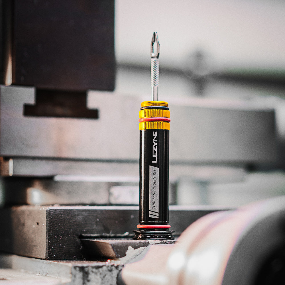LEZYNE TUBELESS INSERT KIT HIDDEN TUBELESS BIKE TIRE PLUG KIT